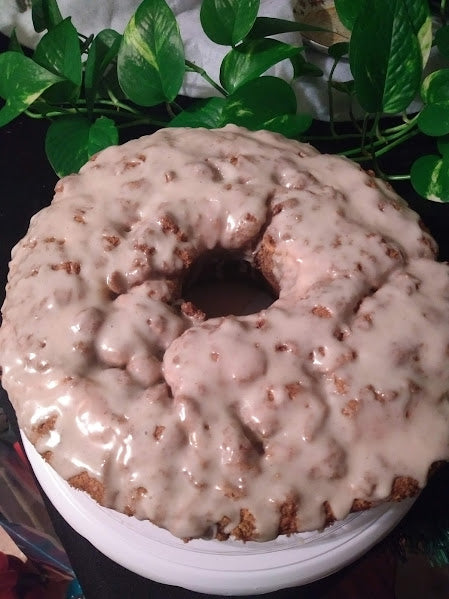 Honey Bun Pound Cake